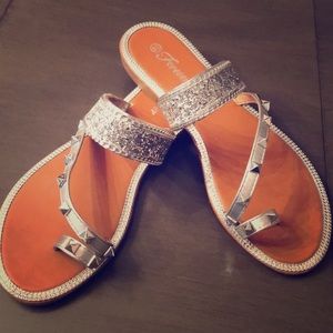 Brand new women’s sandals